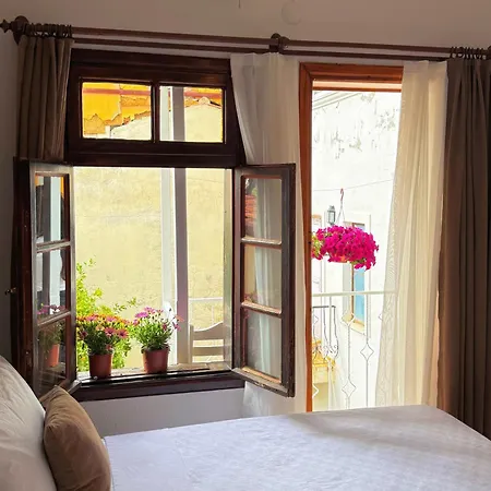 Penzion Old Kalamaki 4*