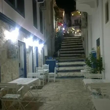 Old Kalamaki Penzion 4*