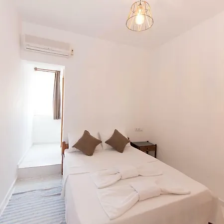 Old Kalamaki Penzion 4*