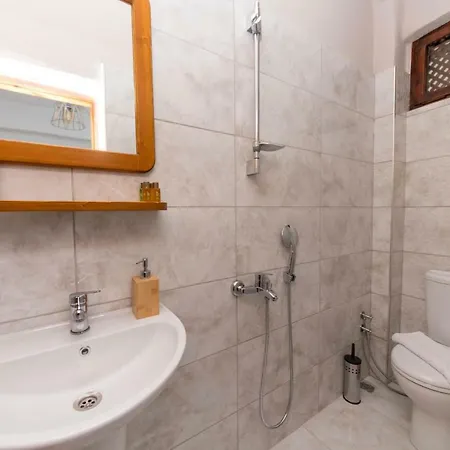 Old Kalamaki Affittacamere 3*