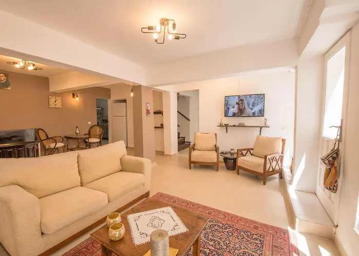 بيت ضيافة Old Kalamaki 4*