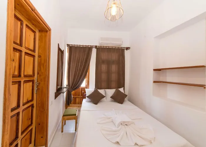 Old Kalamaki 4*