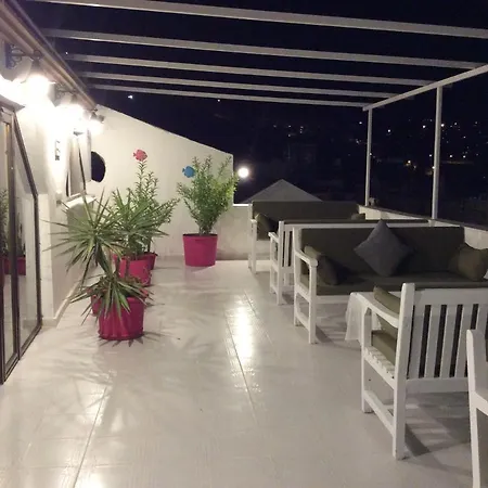 Old Kalamaki Πανσιόν Καλκάν