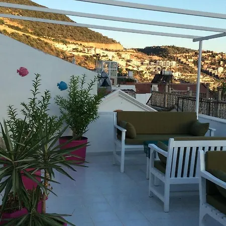 Old Kalamaki Πανσιόν 3*