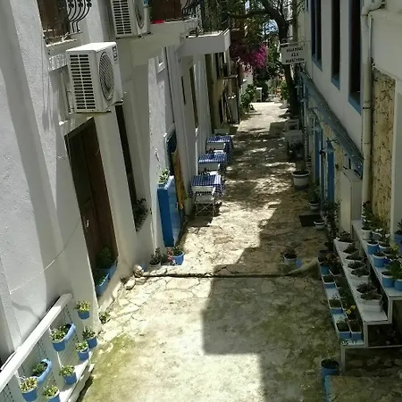 Πανσιόν Old Kalamaki Καλκάν